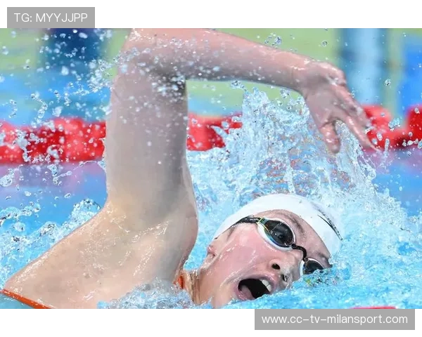 游泳自由泳冲刺疯狂加速——激发潜能的极速之旅