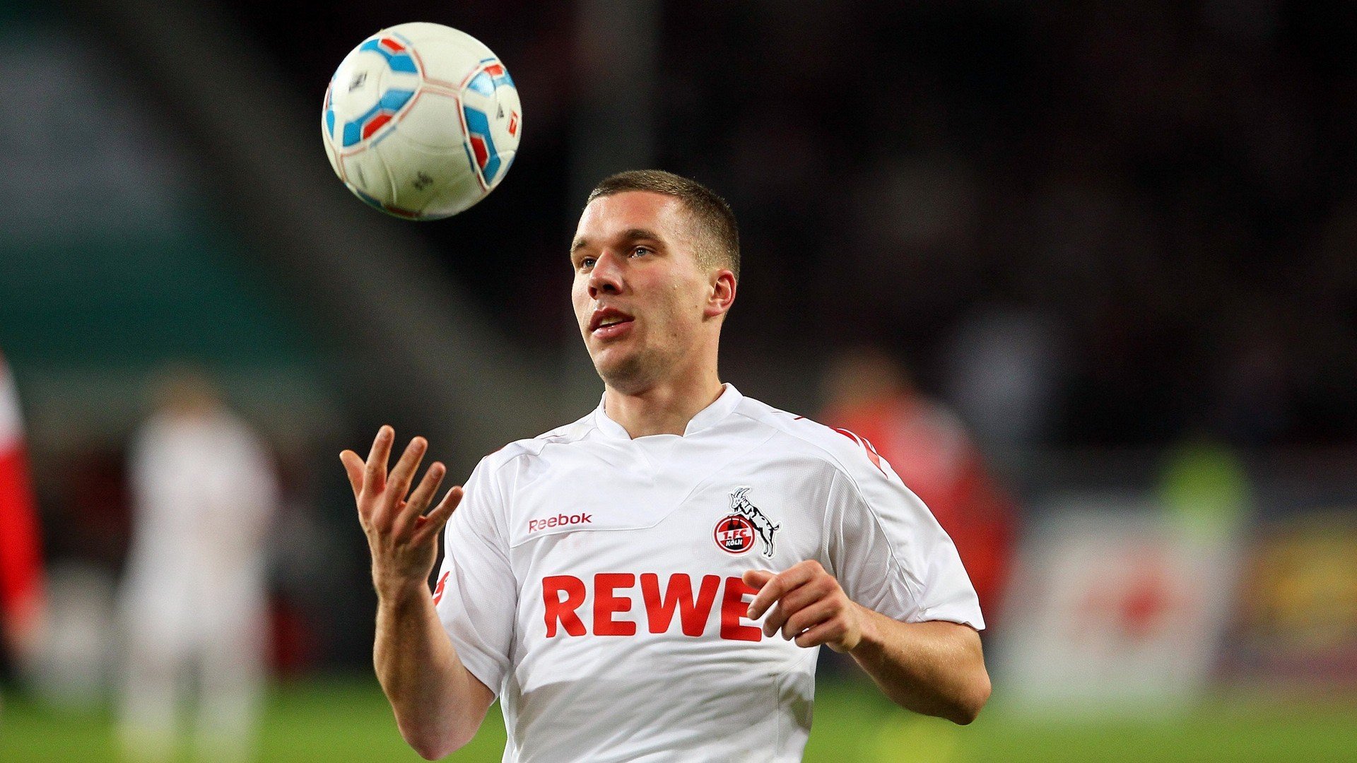 中国足球青少年足球训练装备智能化升级，中国青少年足球选拔机制